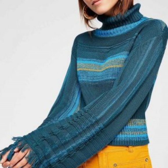 Free People Cropped Sweater, NWT - Picture 2 of 7